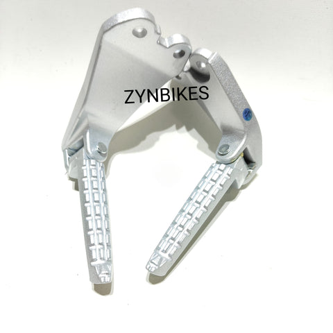 REAR FOOTREST PEG WITH BRACKET YAMAHA NMAX 155 V2