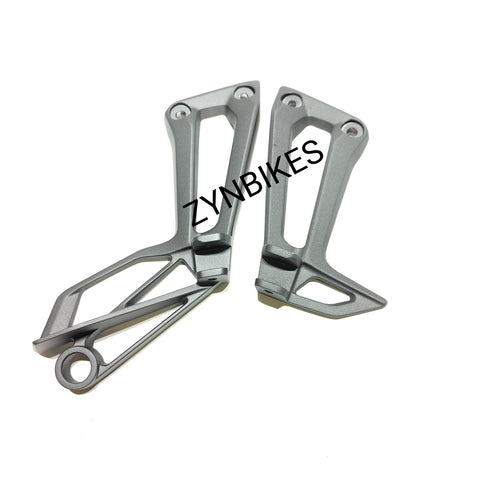 REAR FOOTREST BRACKET YAMAHA SNIPER 150 V1 V2