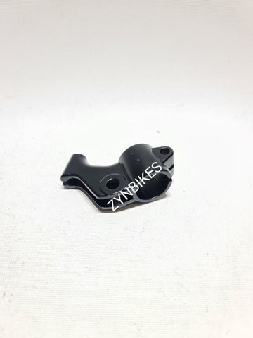 CLUTCH LEVER HOLDER YAMAHA Y125Z