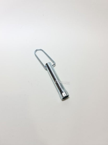 PLUG OPENER