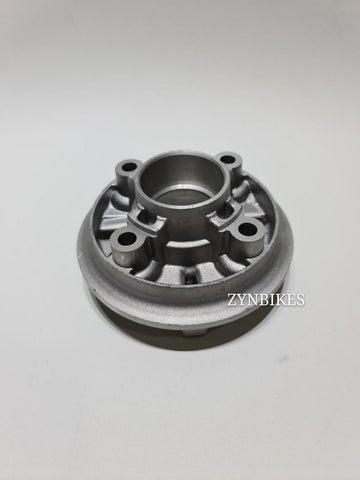 SPROCKET HUB