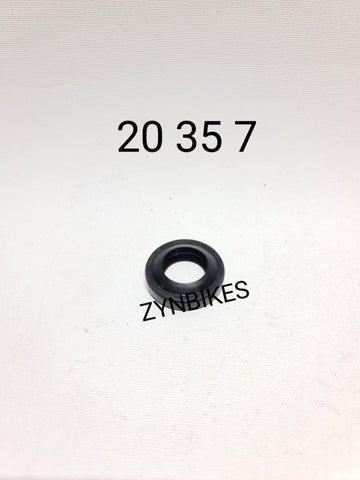 FRONT HUB OIL SEAL