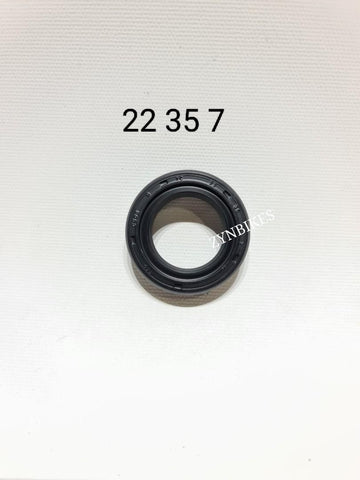 FRONT HUB OIL SEAL
