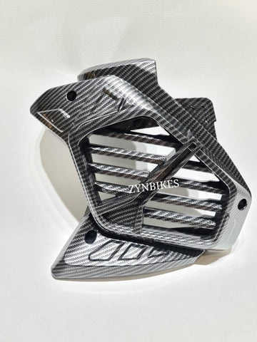 RADIATOR COVER PLASTIC CARBON YAMAHA AEROX 155 V2