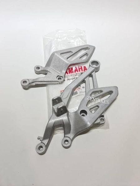 FRONT FOOTREST BRACKET YAMAHA R15 V3